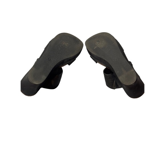 LIKE NEW Pierre Dumas Black Platform Wedge Sandals Toe Loop Slide Shoes Womens 7 - Picture 5 of 7